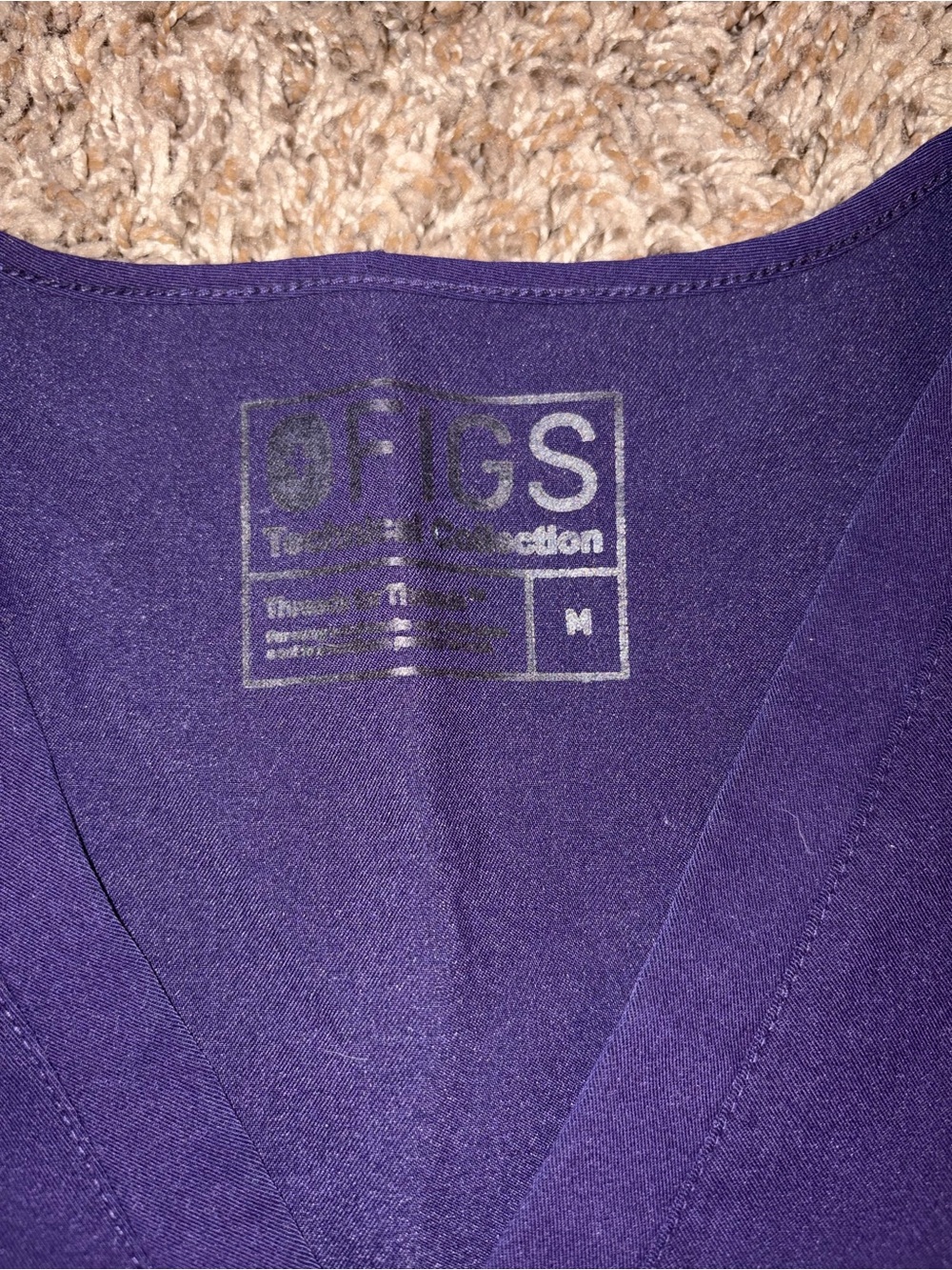 Figs Scrub Top - Picture 2 of 2